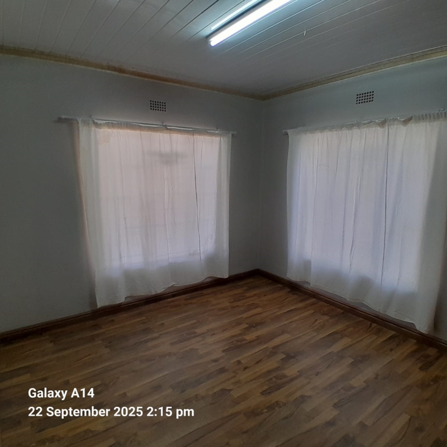 5 Bedroom Property for Sale in Bodorp North West